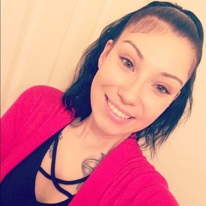 Meet your Posher, Veronica